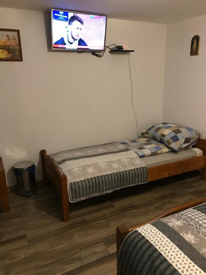 Apartament I Pokoje U Piotra Sromowce Nizne Exterior photo